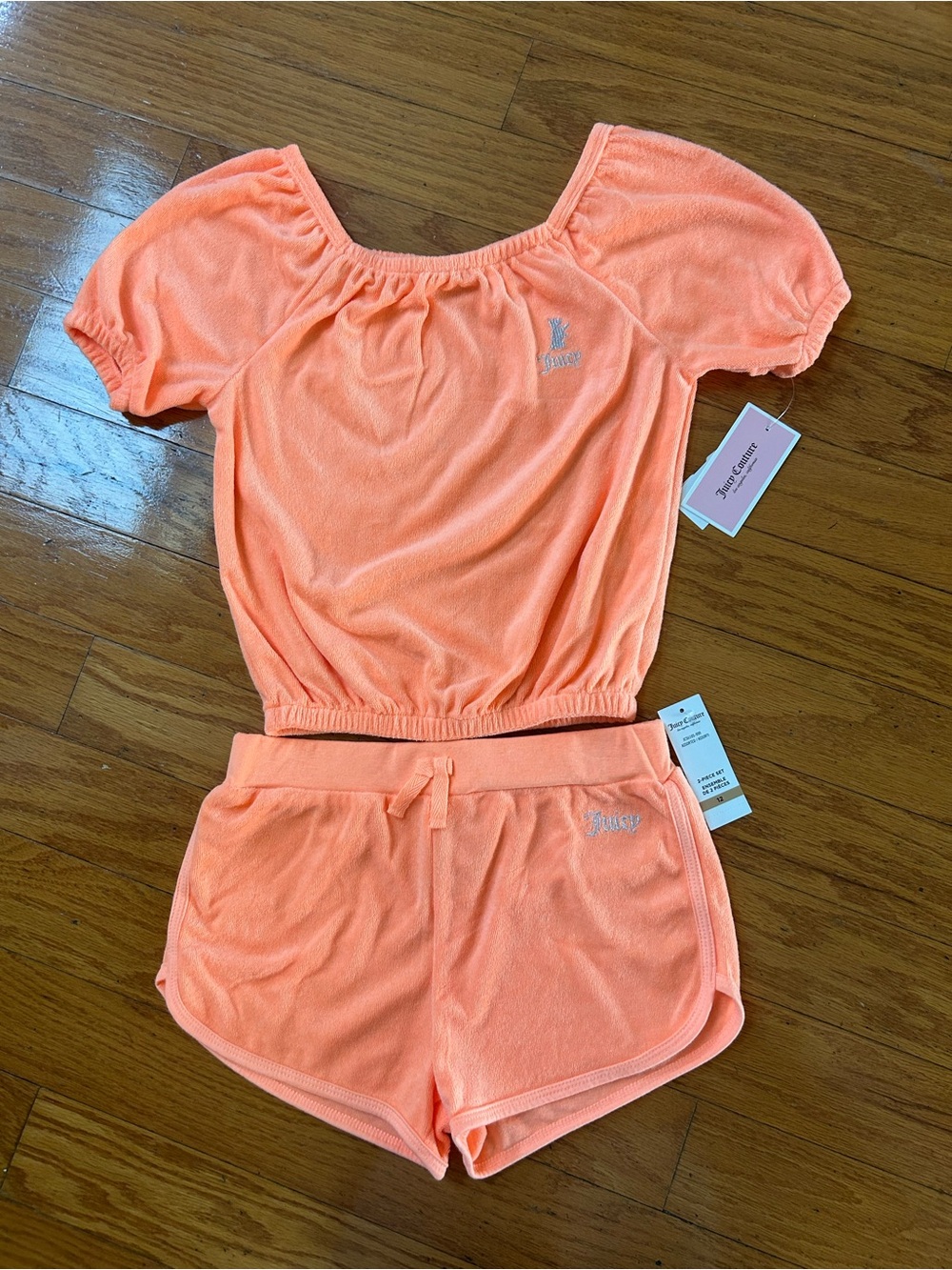 NWT Juicy Couture girls 2pcs outfit set